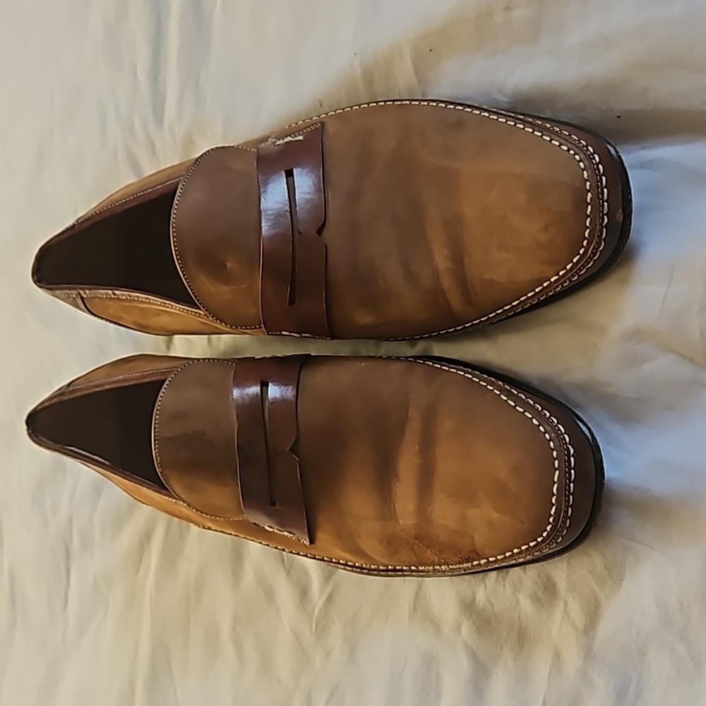 Mezlan " Ruskin " loafers.